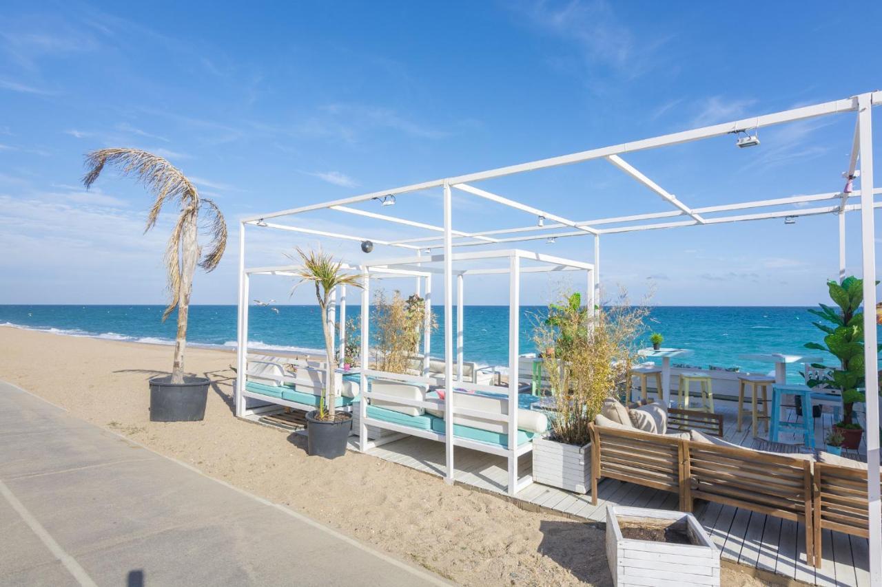 Homeholidaysrentals Margot - Costa Barcelona Пінеза-да-Мар Екстер'єр фото