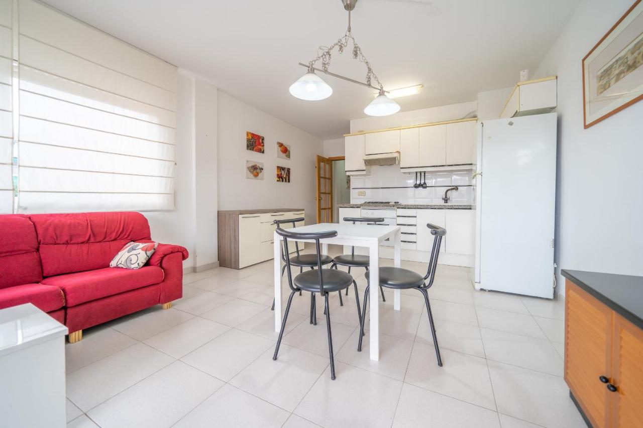 Homeholidaysrentals Margot - Costa Barcelona Пінеза-да-Мар Екстер'єр фото